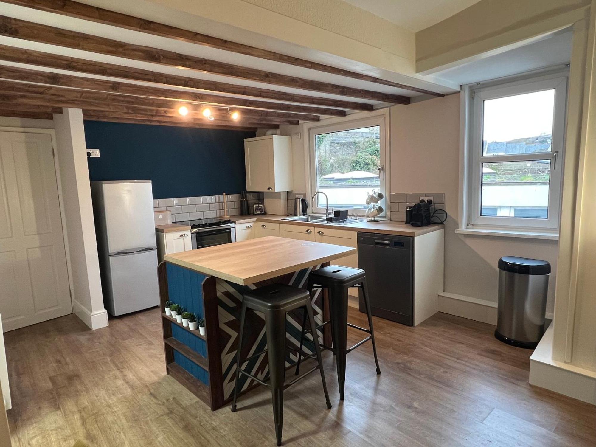 A Spacious 2 Bed Flat In Kingsbridge Town Экстерьер фото